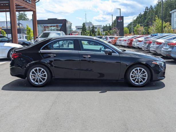 2022 Mercedes-Benz A-Class 4MATIC image 5