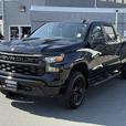 2024 Chevrolet Silverado 1500 Trail Boss 4WD - Distance Indicator & Power Seat thumbnail image