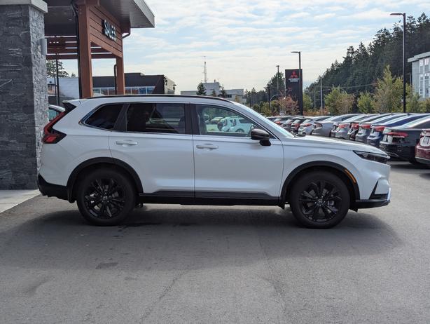 2025 Honda CR-V Hybrid Touring - AWD, Sunroof, Heated Seats, NAV image 5