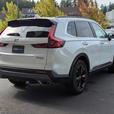 2025 Honda CR-V Hybrid Touring - AWD, Sunroof, Heated Seats, NAV thumbnail image 6