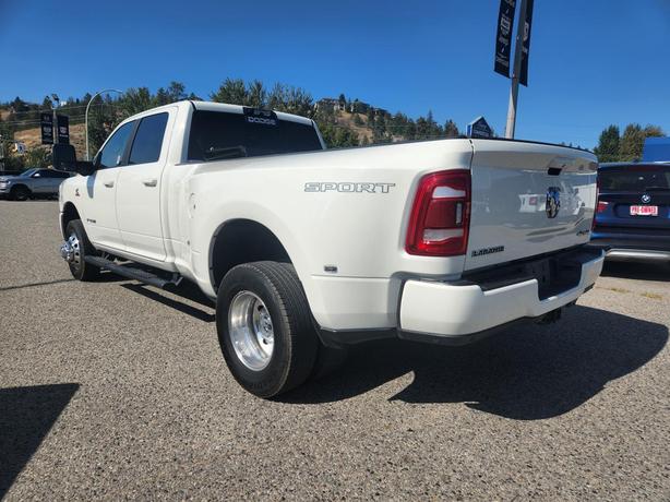 2024 RAM 3500 Laramie | 6.7L Cummins HO Turbo Diesel | AISIN Transmission | 8' B image 4