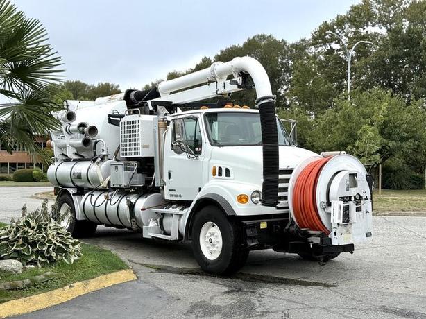 2006 Sterling L7500 Vactor 2100-Series Diesel Vacuum Truck Manual with Air Brake image 1