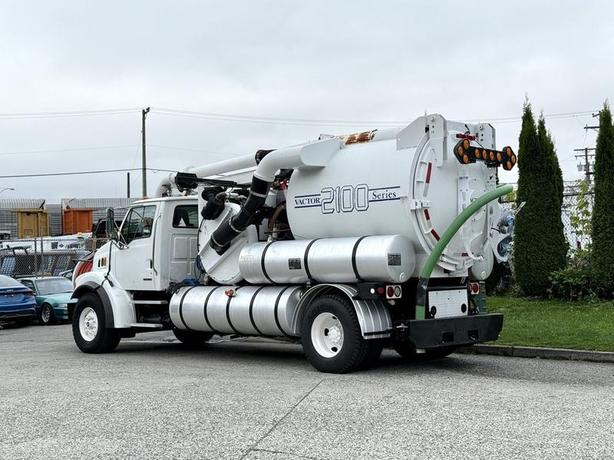 2006 Sterling L7500 Vactor 2100-Series Diesel Vacuum Truck Manual with Air Brake image 7