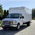 2021 Ford Econoline E-450 16-Foot Cube Van Box Truck with Loading Ramp thumbnail image 4
