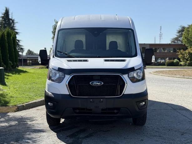 2022 Ford Transit 250 Cargo Van image 3