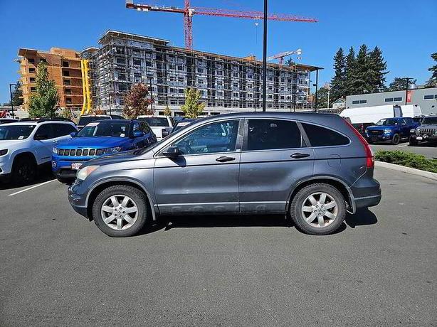 2010 Honda CR-V LX image 3