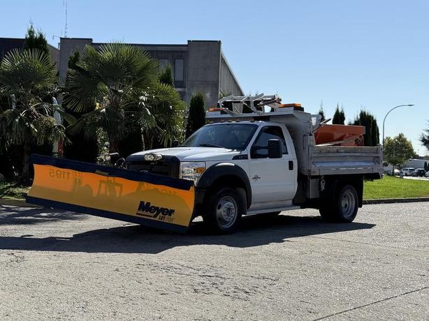 2011 Ford F-550 Regular Cab Dually 4X4 Diesel Dump Plow Truck with Crane & Sande image 5