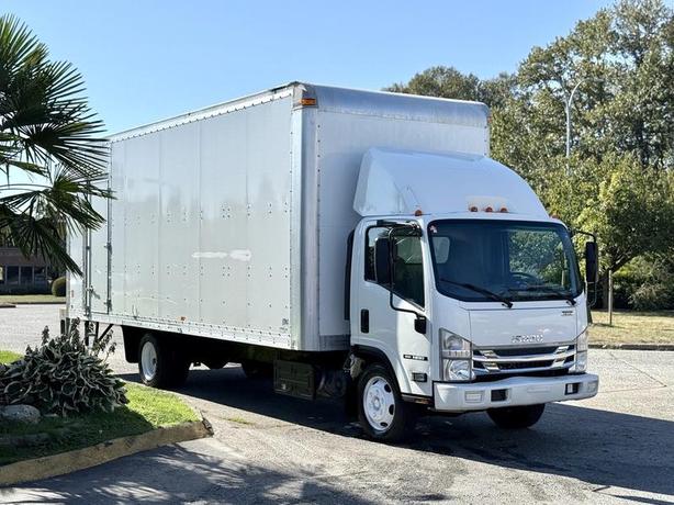 2019 Isuzu NRR Diesel 24-Foot Cube Van with Rear Side Doors image 1