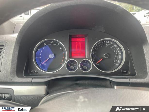 2008 Volkswagen Golf GTI Base image 7