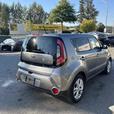 2016 KIA Soul thumbnail image 8