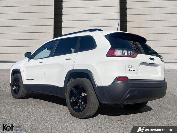 2023 JEEP CHEROKEE image 4
