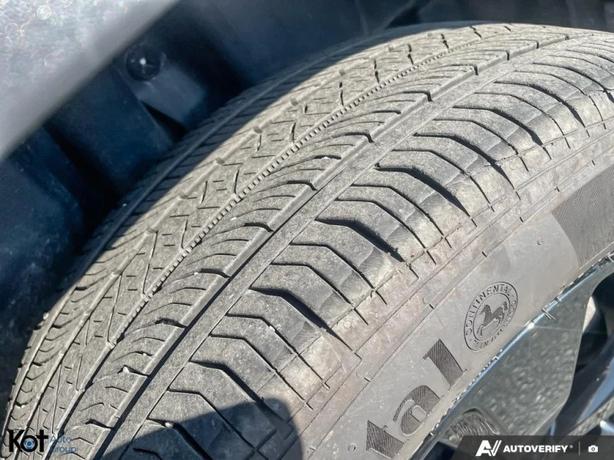 2023 JEEP CHEROKEE image 7