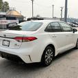 2023 Toyota Corolla SE Hybrid - Sunroof, Heated Seats, BlueTooth thumbnail image 6