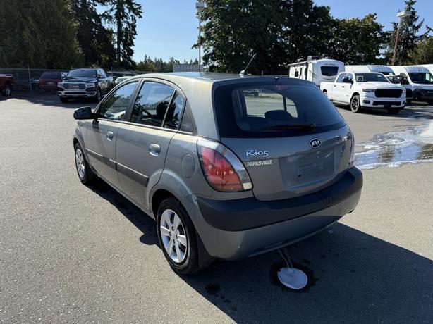 2009 Kia Rio EX image 3