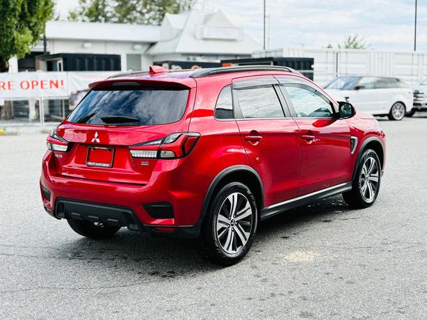 2023 Mitsubishi RVR GT - One Owner, Leather, Panoramic Moonroof image 5
