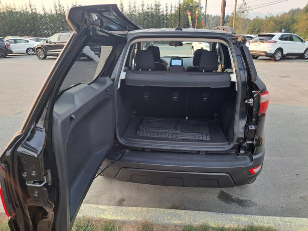 2019 Ford EcoSport 4WD - Nav, Heated Seats, Moonroof image 8