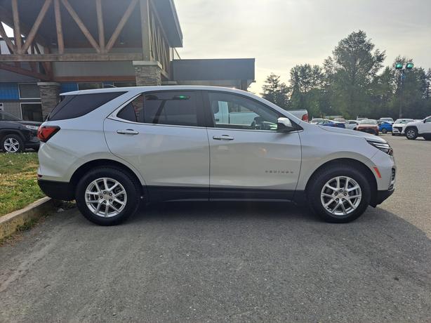 2022 Chevrolet Equinox AWD - Heated Seats, Back-Up Camera image 5