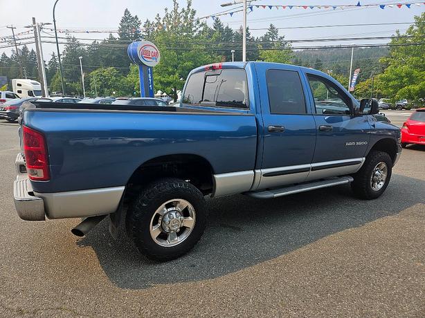 2005 Dodge  Ram 3500 SLT image 2
