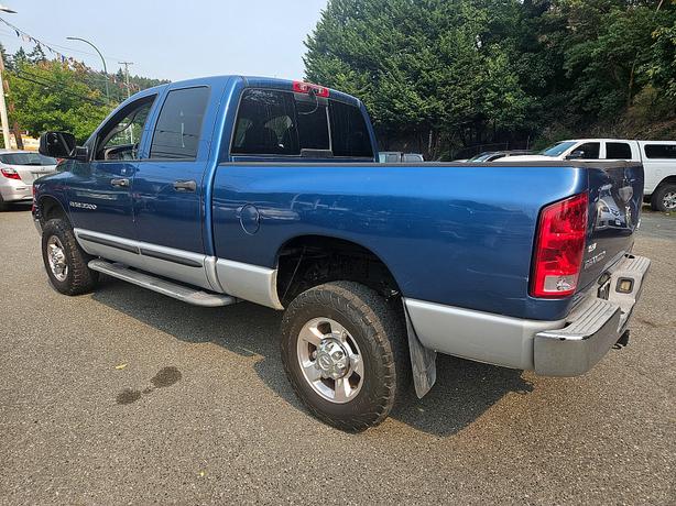 2005 Dodge  Ram 3500 SLT image 5