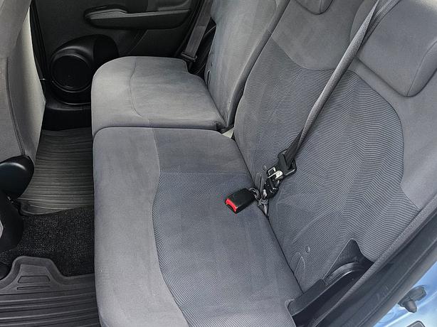 2005 Dodge  Ram 3500 SLT image 7