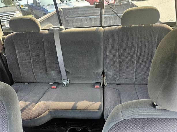 2005 Dodge  Ram 3500 SLT image 8