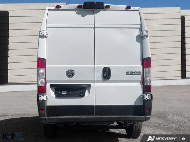 2023 RAM PROMASTER CARGO VAN image 5