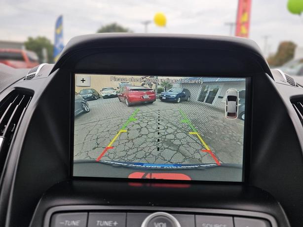 2017 Ford Escape FWD 4dr SE image 7