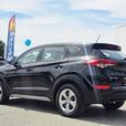 2017 Hyundai Tucson AWD 4dr 2.0L thumbnail image 4