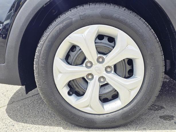 2017 Hyundai Tucson AWD 4dr 2.0L image 5