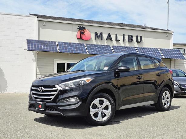 2017 Hyundai Tucson AWD 4dr 2.0L image 8