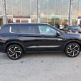 2023 Mitsubishi Outlander PHEV thumbnail image 4