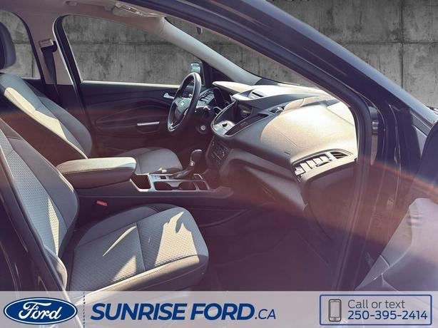 2017 Ford Escape SE image 8