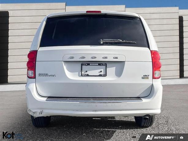 2016 DODGE GRAND CARAVAN image 5