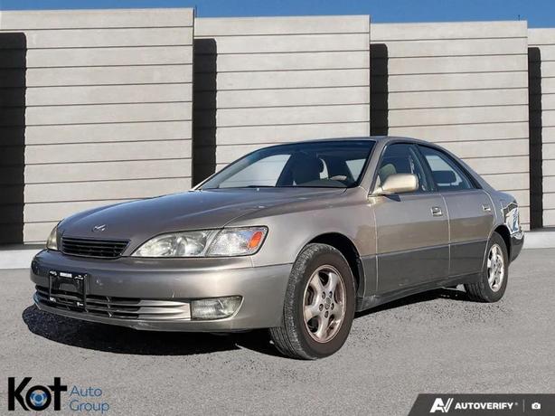 1997 LEXUS ES 300 image 1