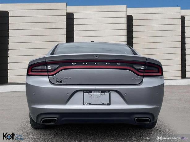 2016 DODGE CHARGER image 5