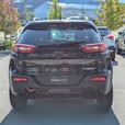 2016 Jeep Cherokee Trailhawk - Low KMs, 4x4, Heated Seats, Sunroof thumbnail image 7
