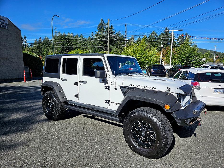 2012 Jeep  Wrangler Unlimited Rubicon display photo