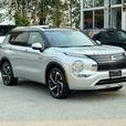 2025 Mitsubishi Outlander PHEV GT - No Accidents, Navigation, Head Up Display thumbnail image 3