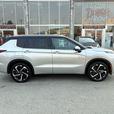 2025 Mitsubishi Outlander PHEV GT - No Accidents, Navigation, Head Up Display thumbnail image 4
