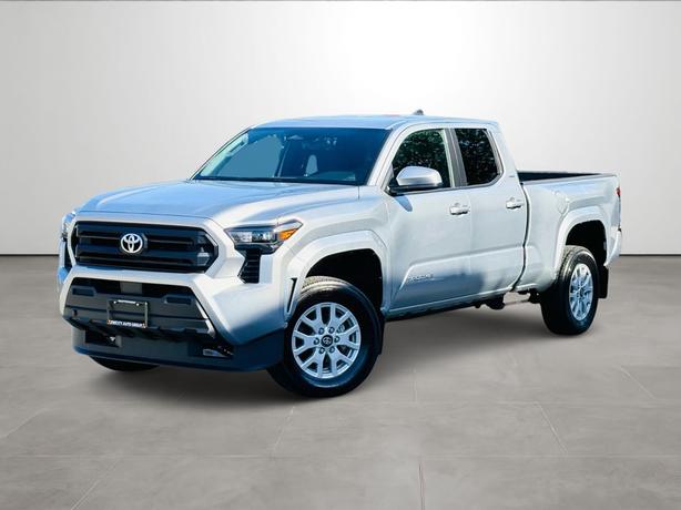 2024 Toyota Tacoma image 1