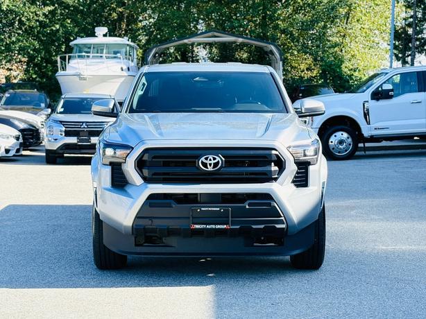 2024 Toyota Tacoma image 3