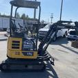 2022 John Deere 17G Excavator Diesel with 2 buckets thumbnail image 4