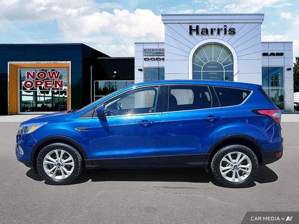 2017 Ford Escape SE | Heated Seats! image 3