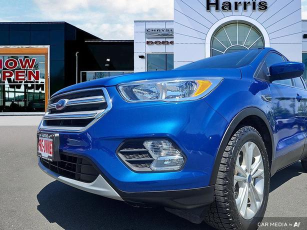 2017 Ford Escape SE | Heated Seats! image 8