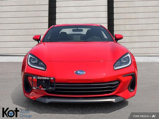 2023 Subaru BRZ Sport-Tech MANUAL TRANSMISSION! 228 HORSEPOWER! BLUETOOTH! KEY-L image 2