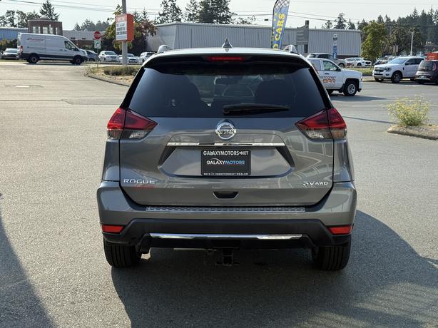 2020 Nissan Rogue SV AWD - Front Dual Zone A/C & Power Driver Seat image 7