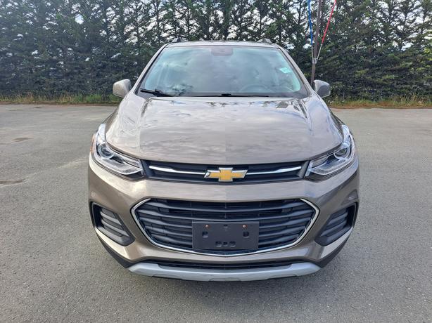 2020 Chevrolet Trax - Moonroof, Back-up Camera image 3
