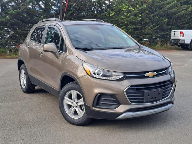 2020 Chevrolet Trax - Moonroof, Back-up Camera image 4