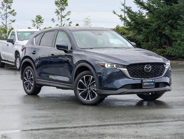 2023 Mazda CX-5 Sport - AWD, No Accidents, Sunroof, Heated Seats image 4