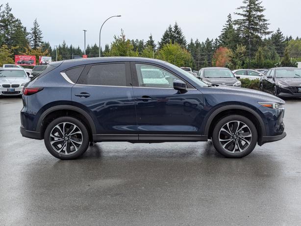 2023 Mazda CX-5 Sport - AWD, No Accidents, Sunroof, Heated Seats image 5